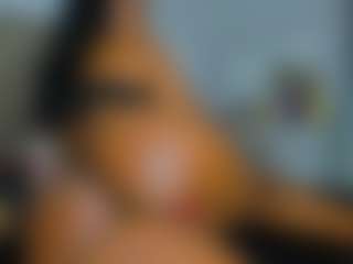 nikizum's Live Sex Cam Show
