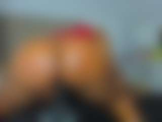 nikizum's Live Sex Cam Show