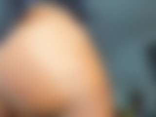 nikizum's Live Sex Cam Show