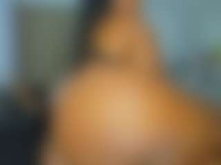 nikizum's Live Sex Cam Show