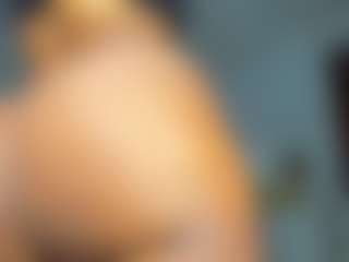 nikizum's Live Sex Cam Show