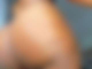 nikizum's Live Sex Cam Show