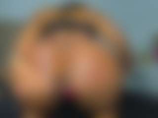 nikizum's Live Sex Cam Show