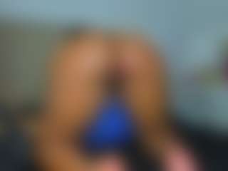 nikizum's Live Sex Cam Show