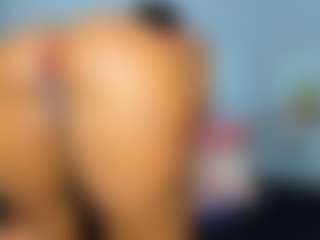 nikizum's Live Sex Cam Show
