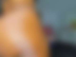 nikizum's Live Sex Cam Show
