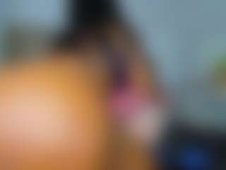 Live cam show with nikizum - Bedroom Latina on x69.live | colombia