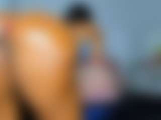 nikizum's Live Sex Cam Show