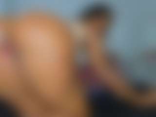 nikizum's Live Sex Cam Show