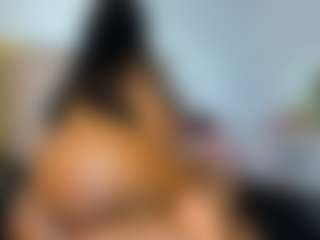 Live cam show with nikizum - Granny Big Ass on Dolls Live