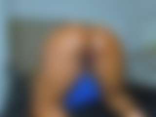 nikizum's Live Sex Cam Show