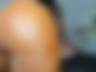 nikizum's Live Sex Cam Show