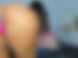 nikizum's Live Sex Cam Show