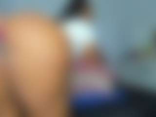 nikizum's Live Sex Cam Show