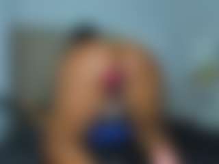 nikizum's Live Sex Cam Show