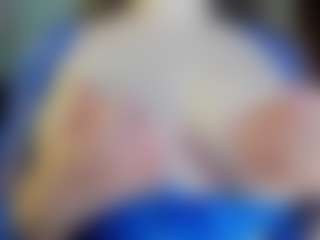 Live cam show with alexispixie - Blowjob on Milfs Live