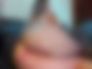 Live cam show with alexispixie - Big Tits Curvy on livesuperchat.net