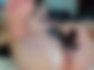 Live cam show with alexispixie - Dildo Brown Hair on SmokeAndPoke