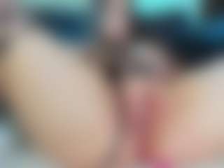 Live cam show with alexispixie - Brown Hair on CSO-WL
