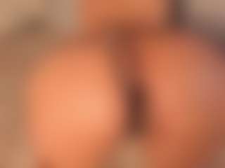 Live cam show with Sari Garcia - Lovense on SpunkLive