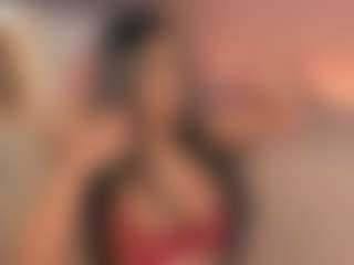 Live cam show with Sari Garcia - Curvy on fapnchat