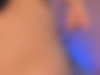 Sari Garcia's Live Sex Cam Show