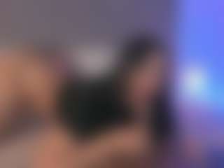 Live cam show with Sari Garcia - Squirt on Free Soda