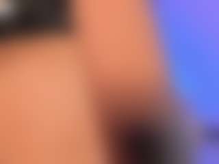 Live cam show with Sari Garcia - Anal Teen (18+) on Mixed Magazine Live