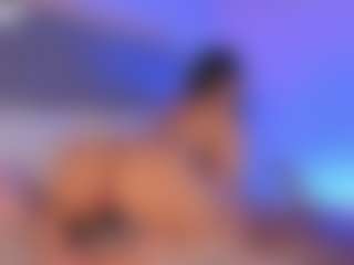 Live cam show with Sari Garcia - Squirt Teen (18+) on Strip Flash - Live Sex Shows