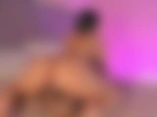 Sari Garcia's Live Sex Cam Show