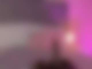 Live cam show with Sari Garcia - Spank Toys on CamwithHer