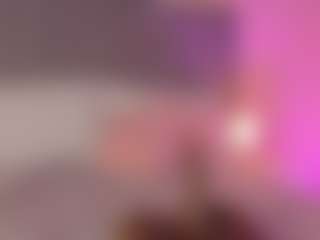 Live cam show with Sari Garcia - Petite Toys on TeamSkeetLive