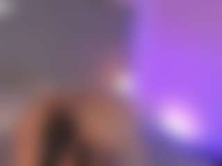 Live cam show with Sari Garcia - Latina Teen (18+) on Camsoda | colombia