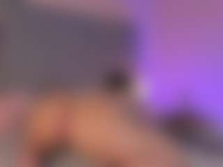 Live cam show with Sari Garcia - Public BBW on camwithhim.com