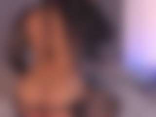 Live cam show with Sari Garcia - Curvy Young Adult on Soda Cam