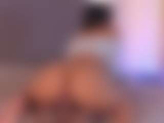 Sari Garcia's Live Sex Cam Show