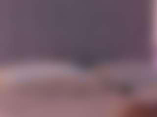 Live cam show with Sari Garcia - Cum on chickslive.net