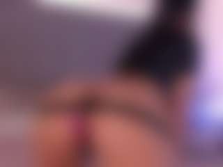 Sari Garcia's Live Sex Cam Show