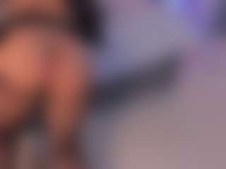 Sari Garcia's Live Sex Cam Show
