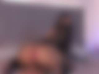 Sari Garcia's Live Sex Cam Show