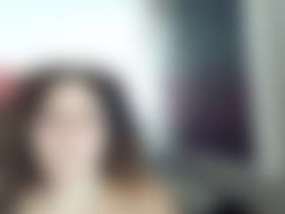 Live cam show with WORLD'S GREATEST COCK RATER - Busty on Mixed Magazine Live