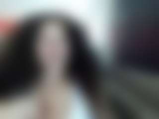 Live cam show with WORLD'S GREATEST COCK RATER - Brown Hair on Camsoda