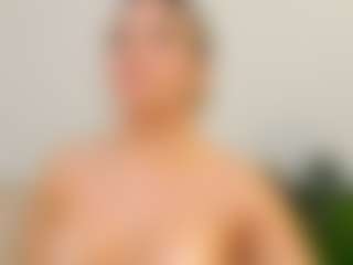 sarahowens's Live Sex Cam Show
