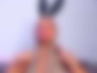 Live cam show with sarahowens - Sucking on Dolls Live