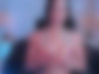 xcarlet milf's Live Sex Cam Show