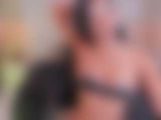 xcarlet milf's Live Sex Cam Show
