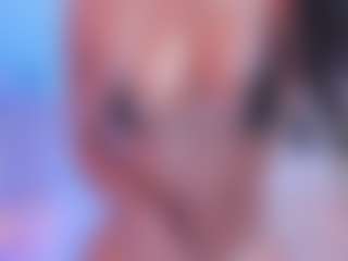 xcarlet milf's Live Sex Cam Show