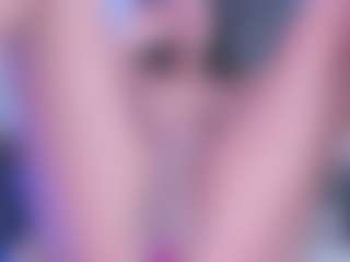 xcarlet milf's Live Sex Cam Show
