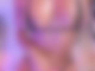 xcarlet milf's Live Sex Cam Show