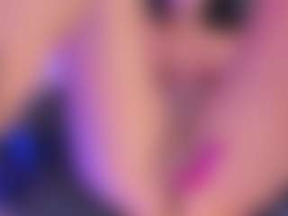 xcarlet milf's Live Sex Cam Show